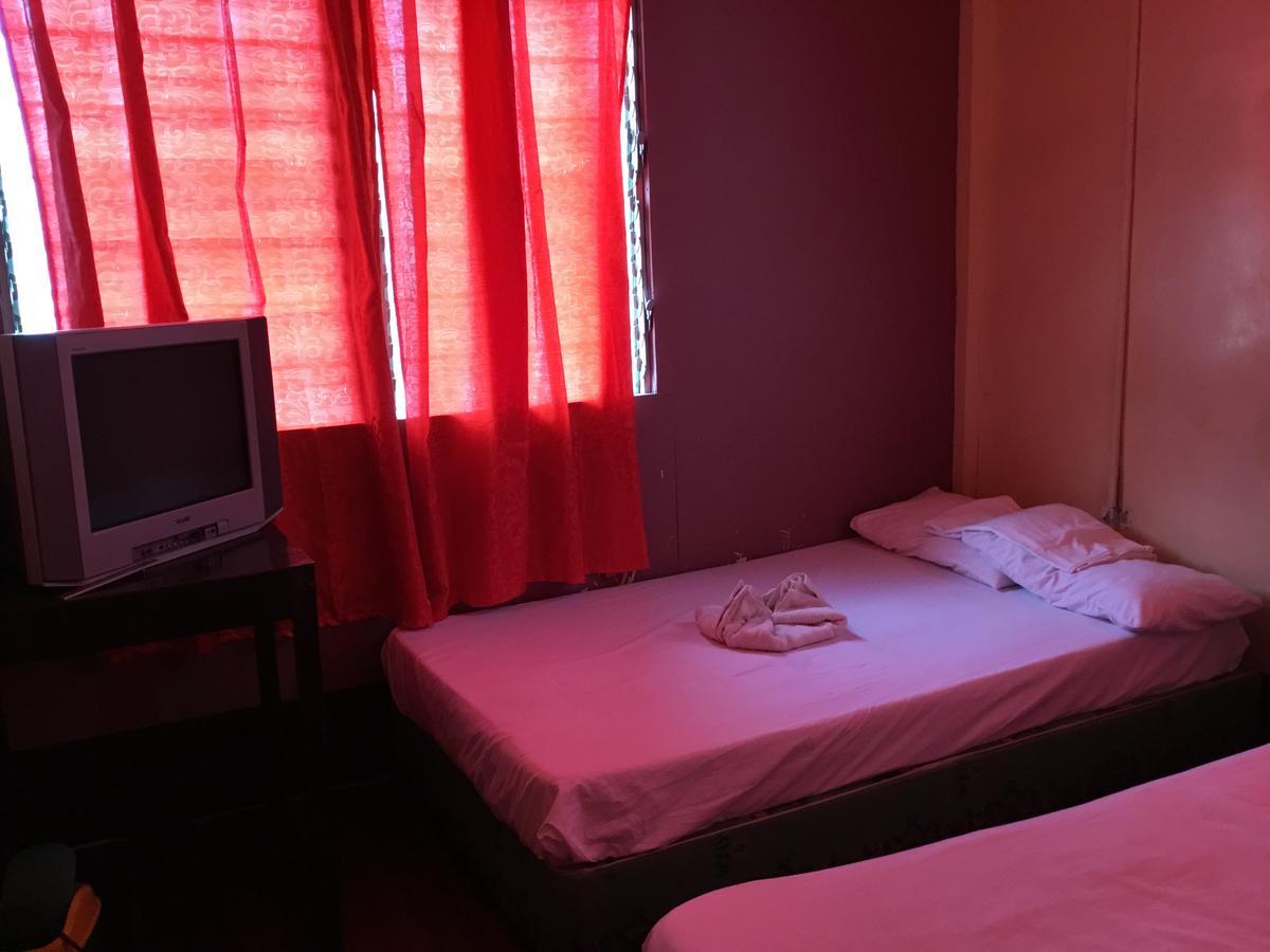 Luzon Inn Vigan Kültér fotó